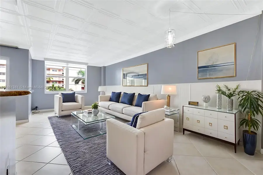 1600 SE 15th St #305, Fort Lauderdale, FL 33316 - Image #2