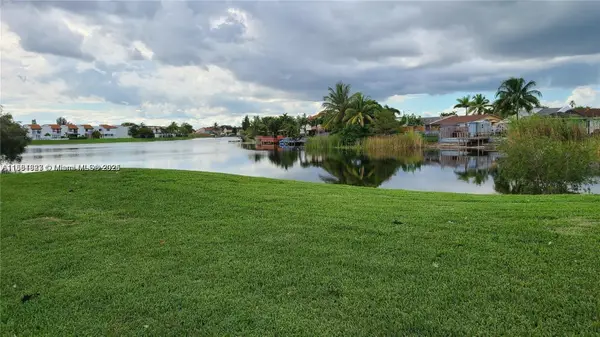 1300 SW 122nd Ave #407-2, Miami, FL 33184