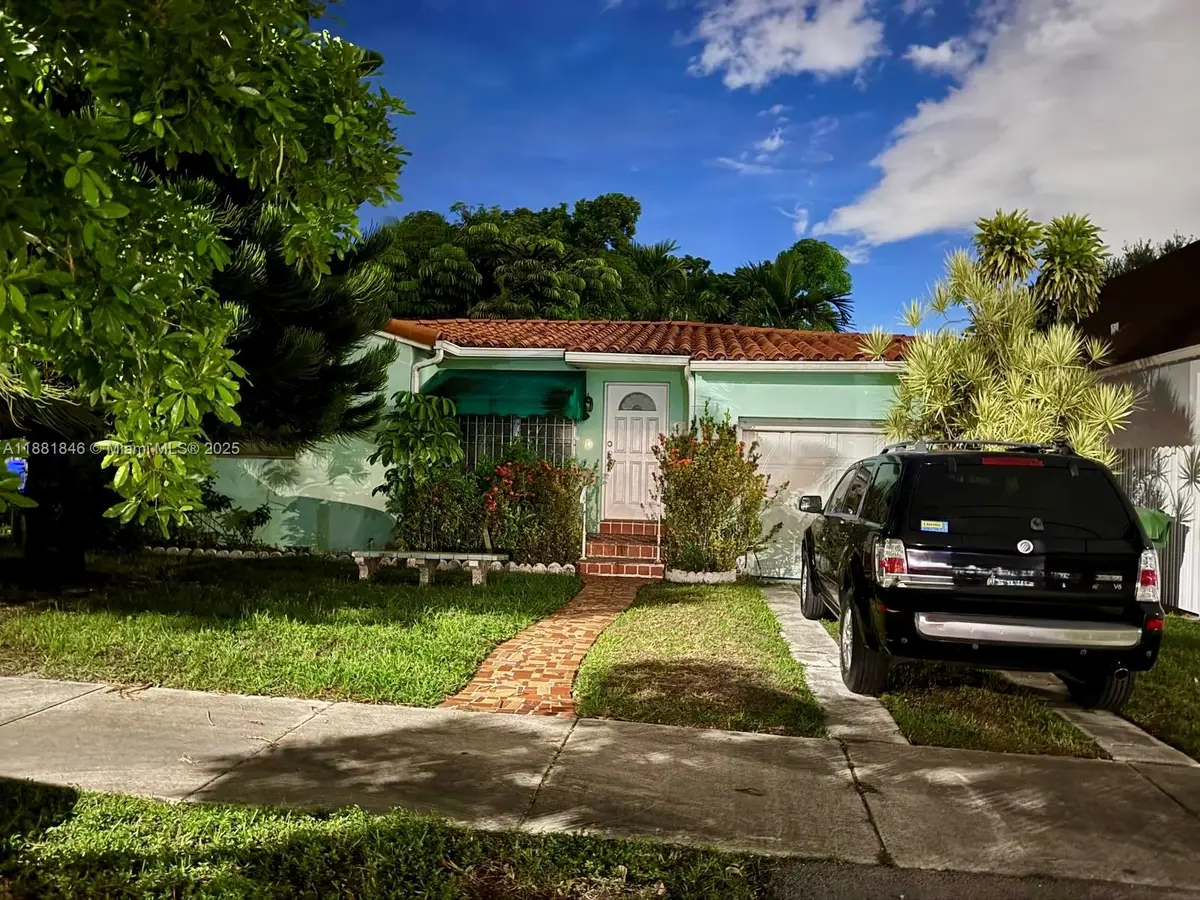 140 SW 48th Ct, Miami, FL 33134 - Image #1