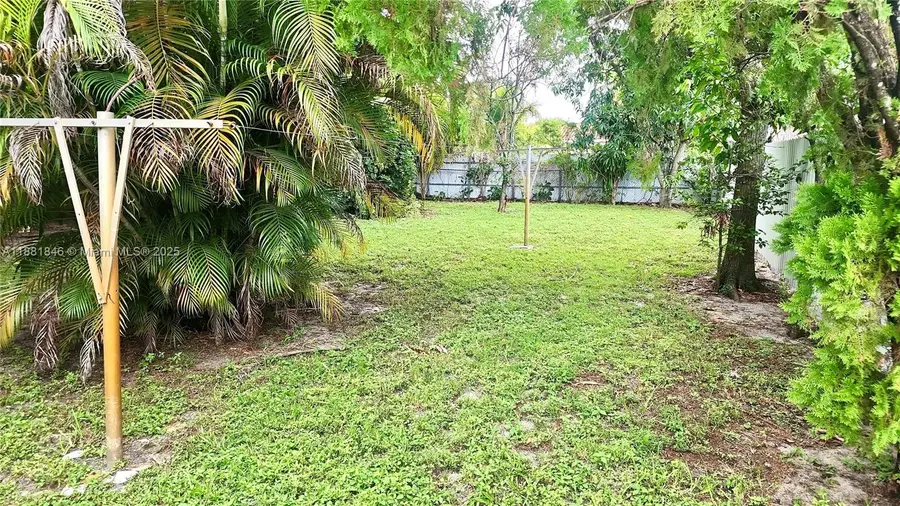 140 SW 48th Ct, Miami, FL 33134 - Image #2