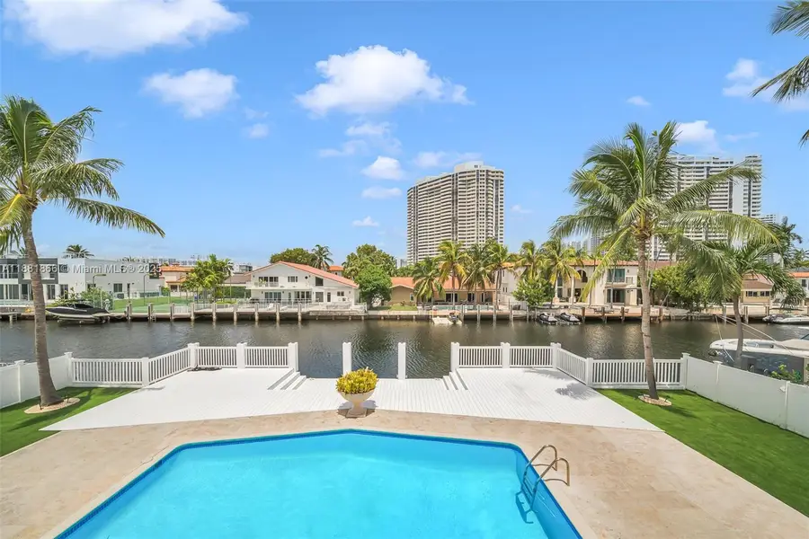 3341 NE 170th St, North Miami Beach, FL 33160 - Image #2