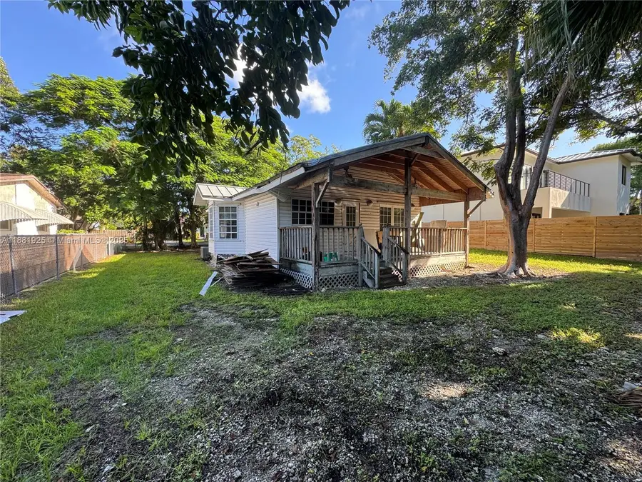 8920 SW 157th St, Palmetto Bay, FL 33157 - Image #3