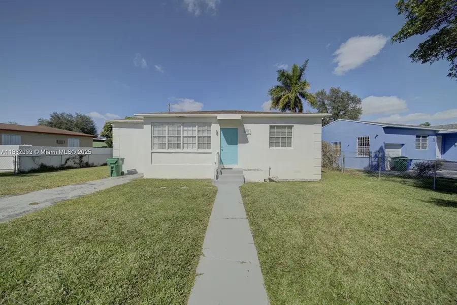 1471 NW 93rd St, Miami, FL 33147 - Image #2