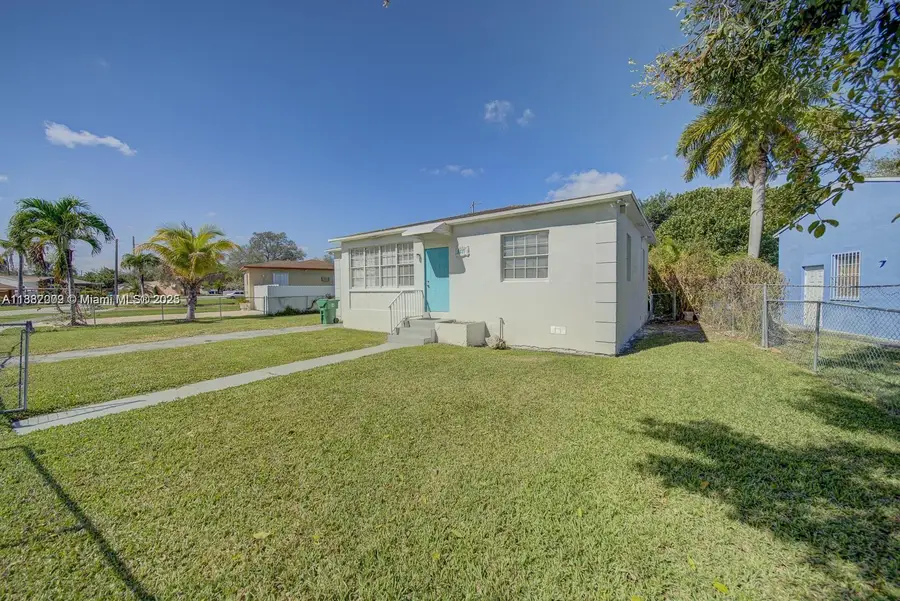 1471 NW 93rd St, Miami, FL 33147 - Image #3
