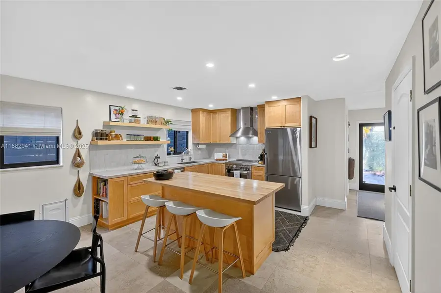 2972 Shipping Ave #2972, Coconut Grove, FL 33133 - Image #3