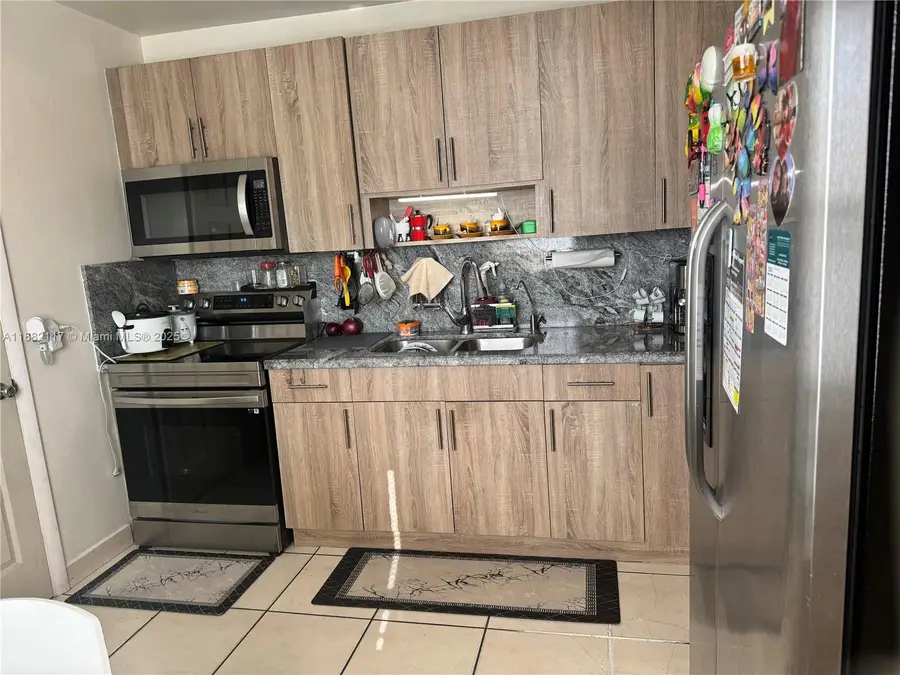 8991 SW 38th St, Miami, FL 33165 - Image #3