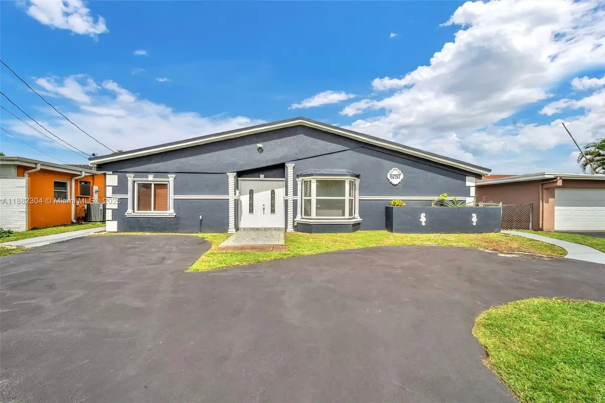 6757 Rose Dr, Miramar, FL 33023 - Image #1