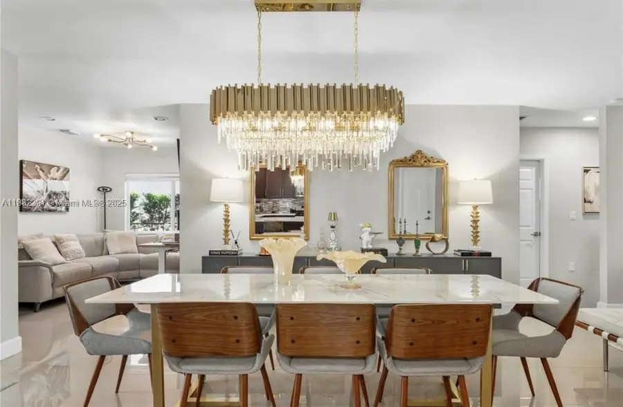 284 NE 116th St, Miami, FL 33161 - Image #3