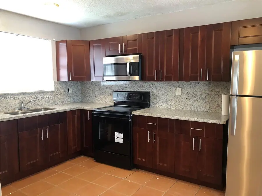 10250 SW 172nd St, Miami, FL 33157 - Image #2