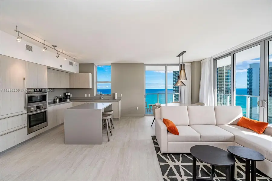 4010 S Ocean Dr #2709, Hollywood, FL 33019 - Image #2