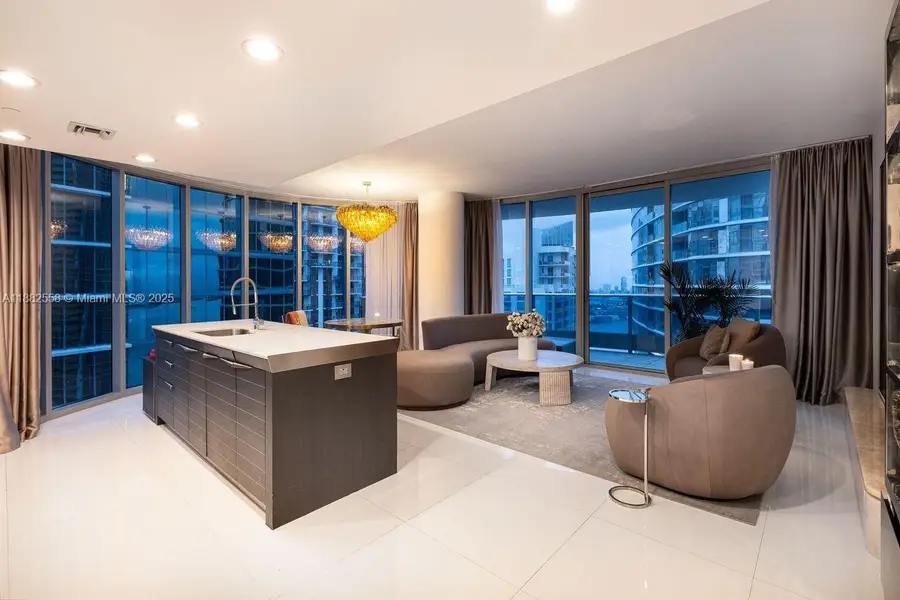 200 Biscayne Boulevard Way #4201, Miami, FL 33131 - #2