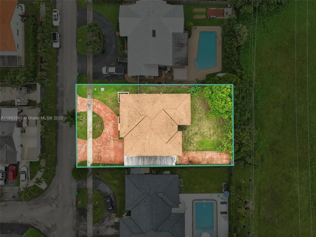 2420 SW 135th Ave, Miami, FL 33175 - Image #1