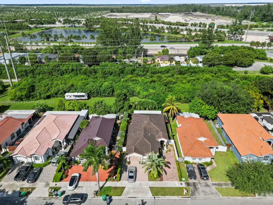 1038 NW 136th Ct, Miami, FL 33182 - Image #3