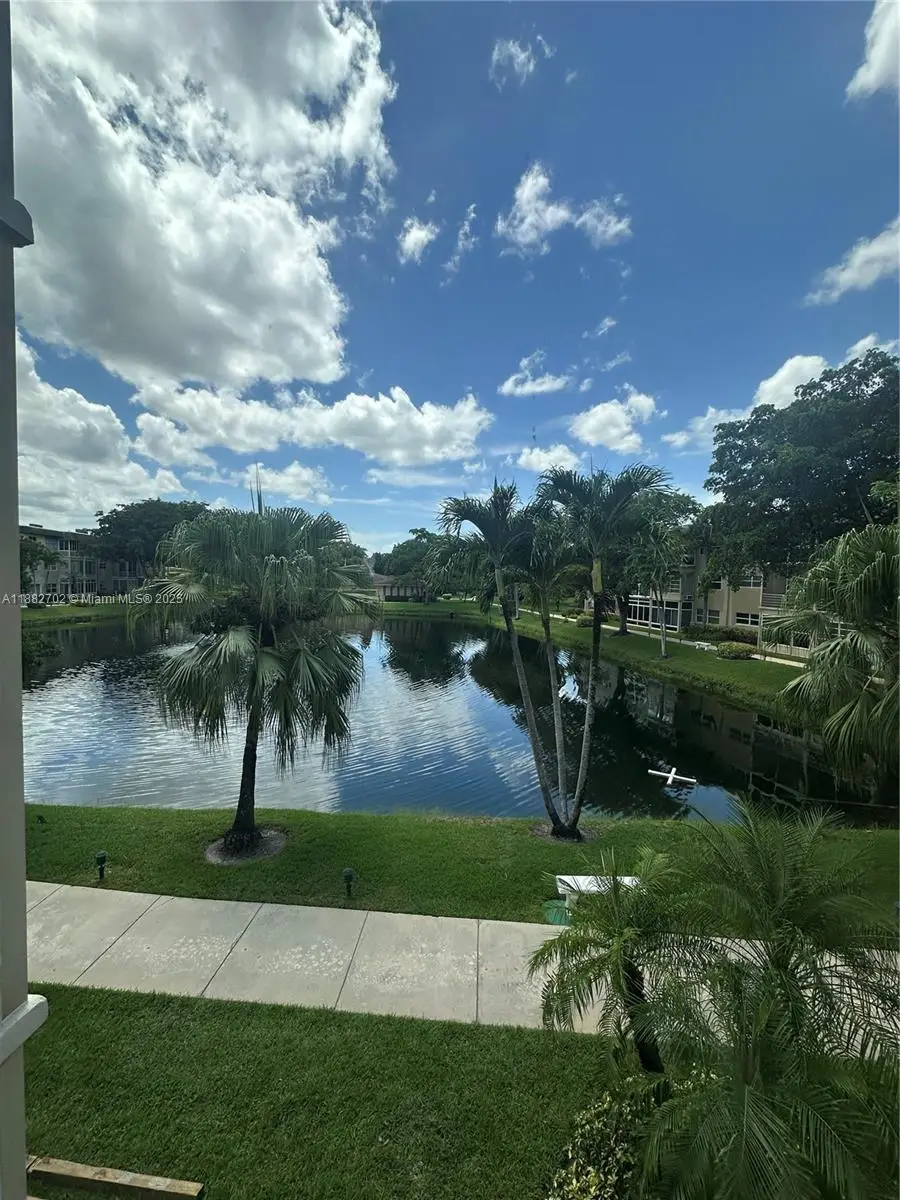3431 NW 50th Ave #206, Lauderdale Lakes, FL 33319 - Image #3