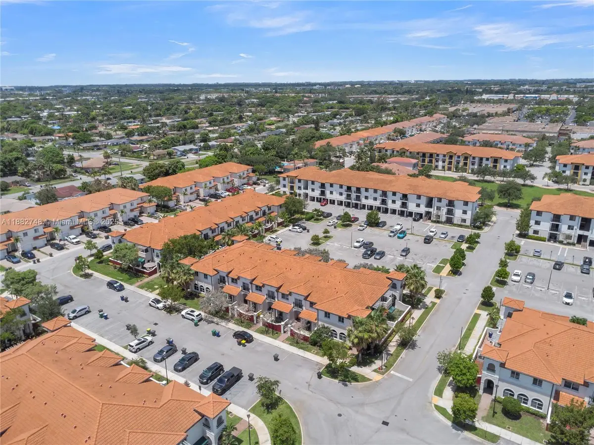 3529 NW 29th Pl, Lauderdale Lakes, FL 33311 - Image #1