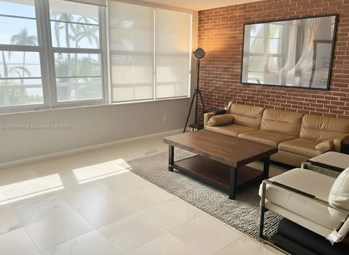 5700 Collins Ave #3M, Miami Beach, FL 33140 - Image #1