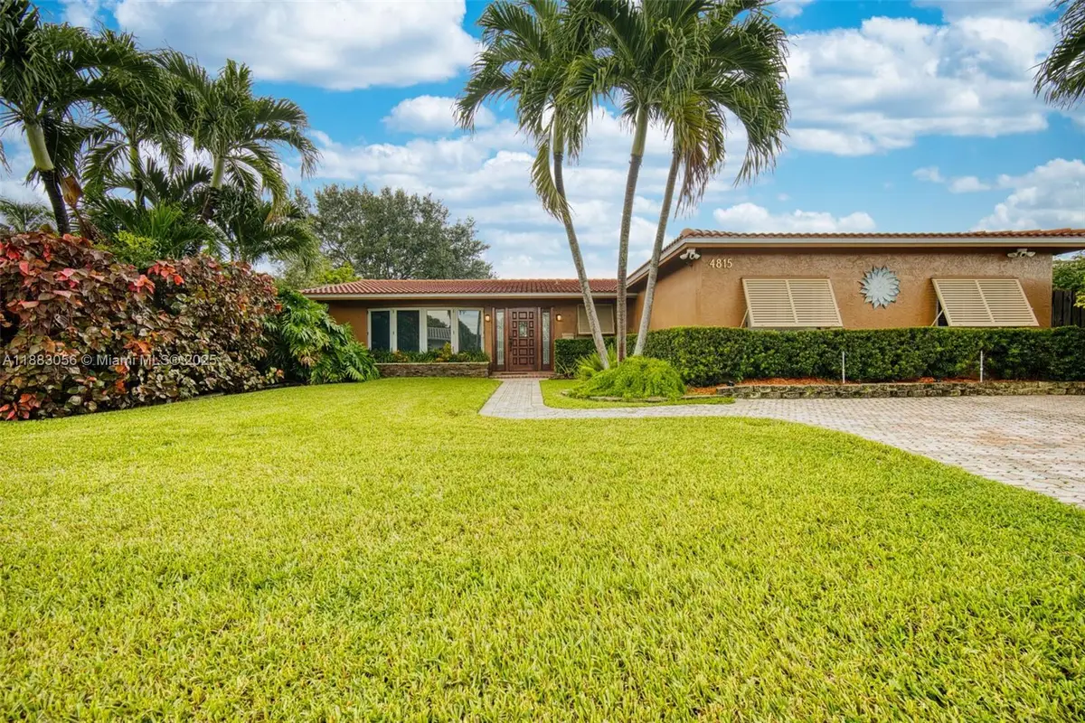 4815 Cleveland St, Hollywood, FL 33021 - Image #1