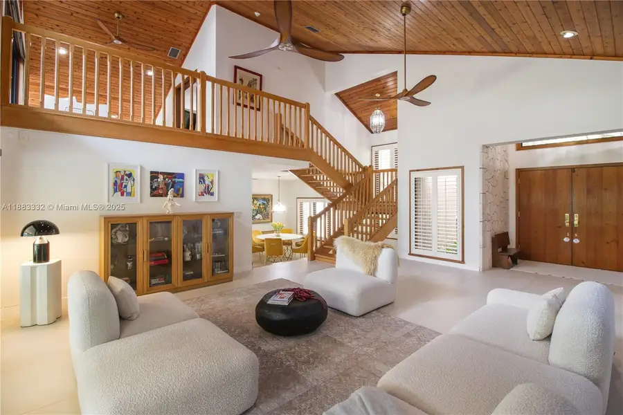 8120 SW 182nd St, Palmetto Bay, FL 33157 - Image #2