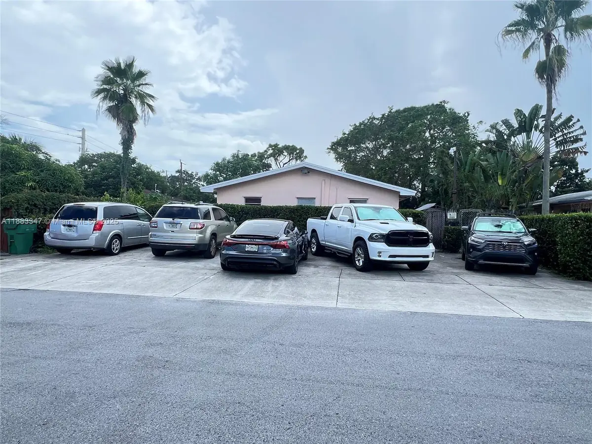 4108 SW 22nd St, Fort Lauderdale, FL 33317 - Image #1