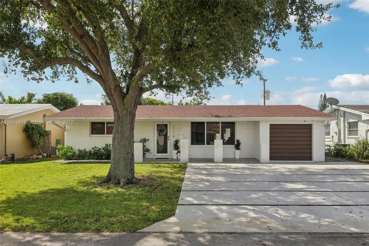 7952 Shalimar St, Miramar, FL 33023 - Image #1