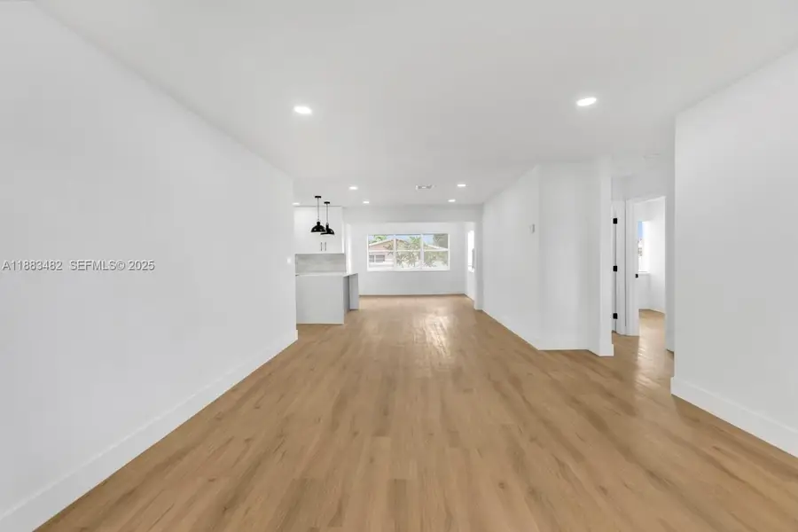 327 SE 2nd Ave, Dania Beach, FL 33004 - Image #3