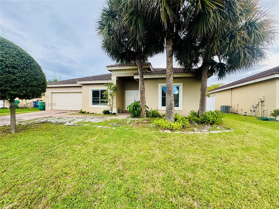 2161 NW 54th Ave, Lauderhill, FL 33313 - Image #3