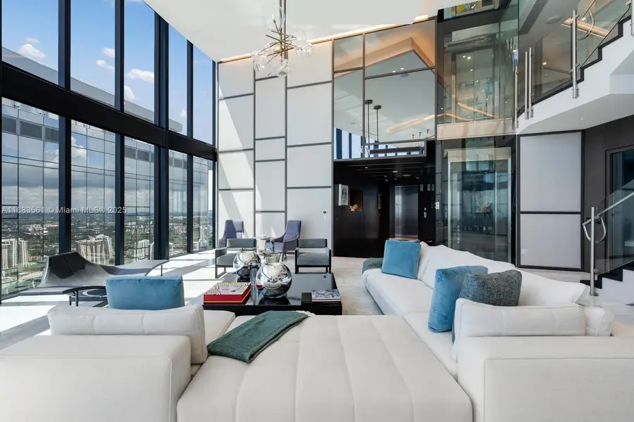 18555 Collins Ave #PH-1, Sunny Isles Beach, FL 33160 - Image #3