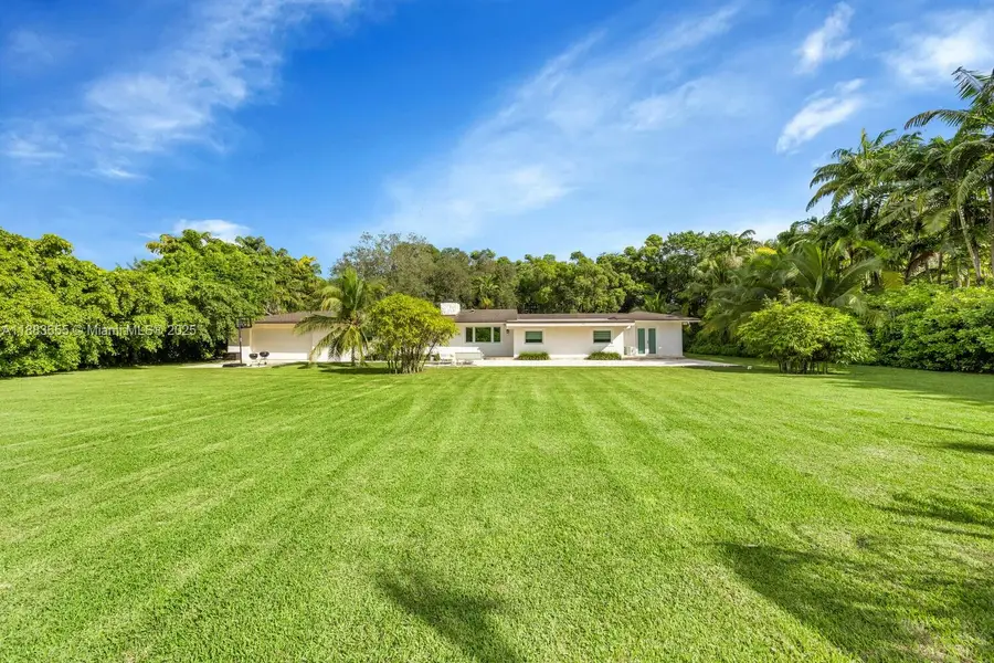 10110 SW 66th St, Miami, FL 33173 - Image #3