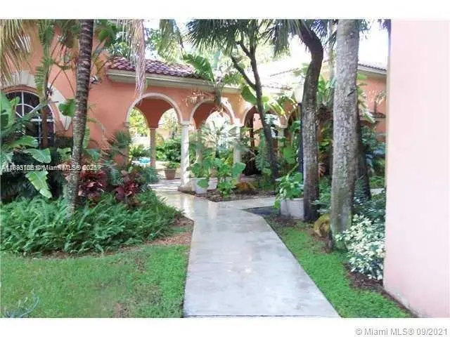 8290 Lake Dr #250, Doral, FL 33166 - Image #3