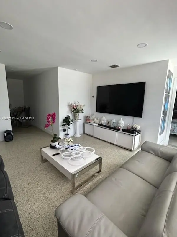 28520 SW 146th Ave, Homestead, FL 33033 - Image #3