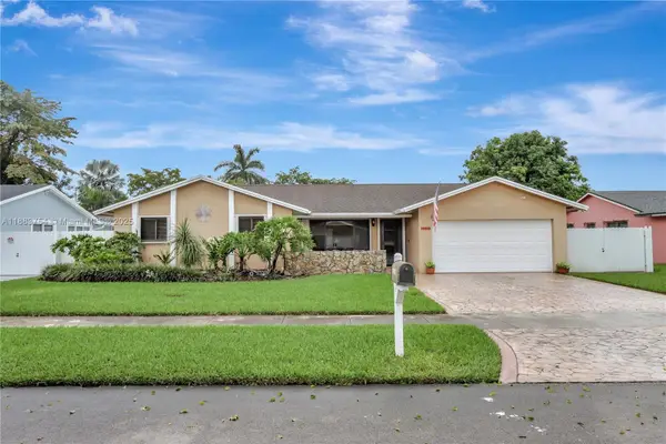 10419 SW 143rd Ct, Miami, FL 33186