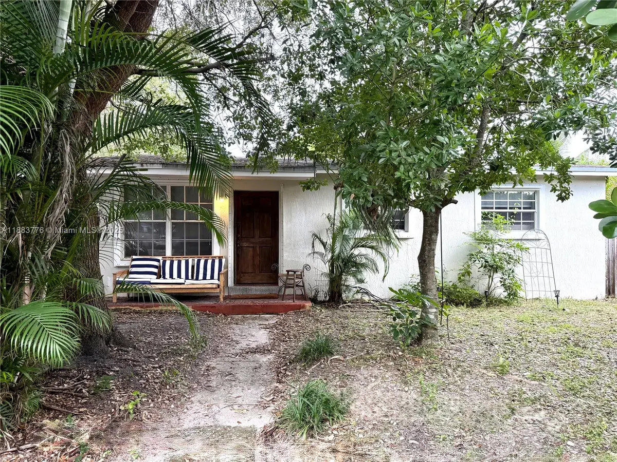 3611 SW 36th St, West Park, FL 33023 - Image #1