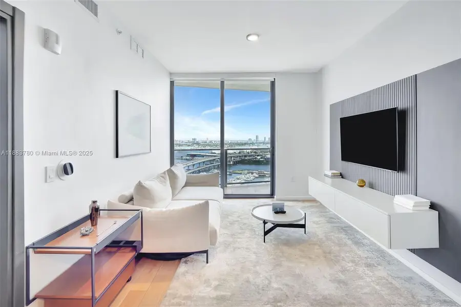 398 NE 5th St #1910, Miami, FL 33132 - Image #3