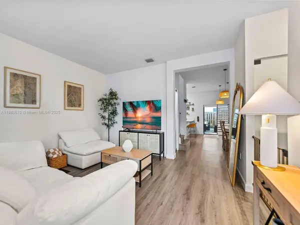 12982 SW 232nd Ln, Homestead, FL 33032