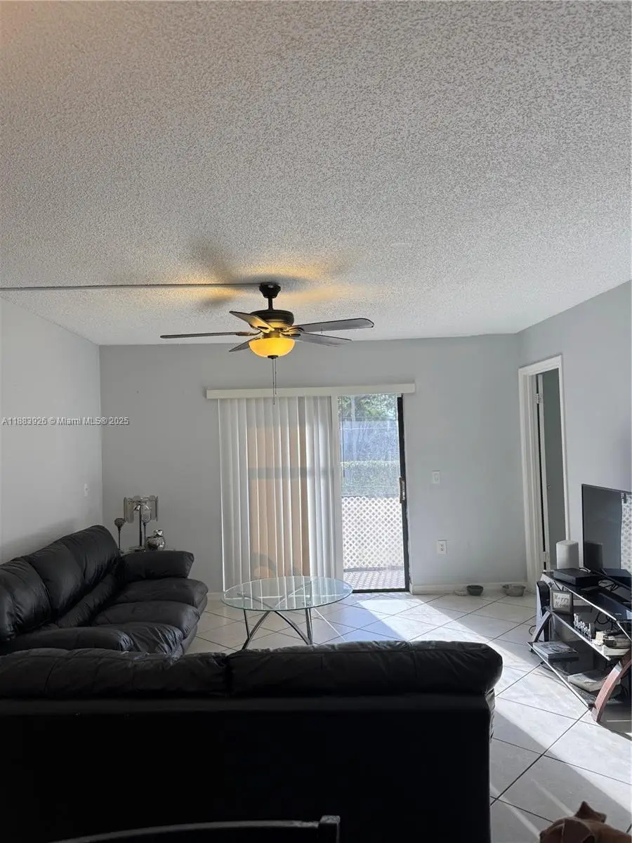 142 NW 91st Ave #104, Pembroke Pines, FL 33024 - Image #3