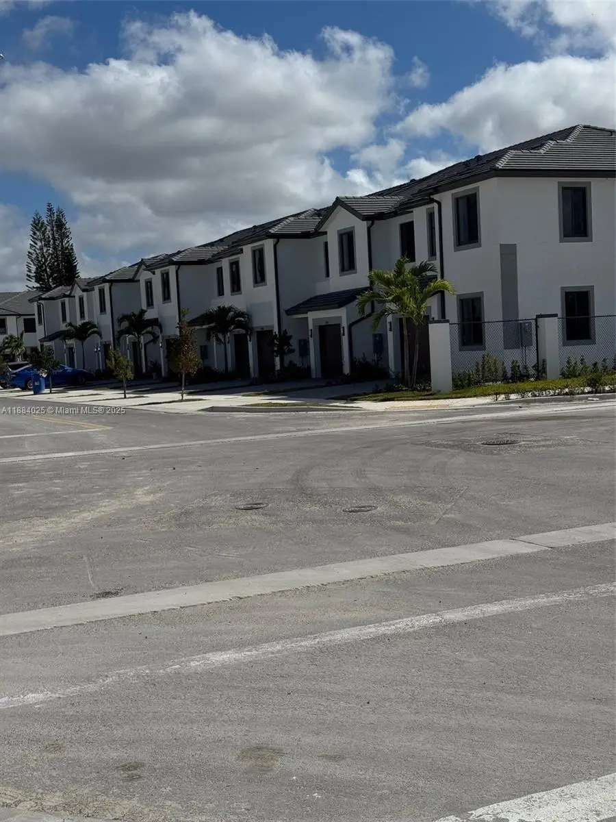 18941 SW 344th Ter, Homestead, FL 33034 - Image #1