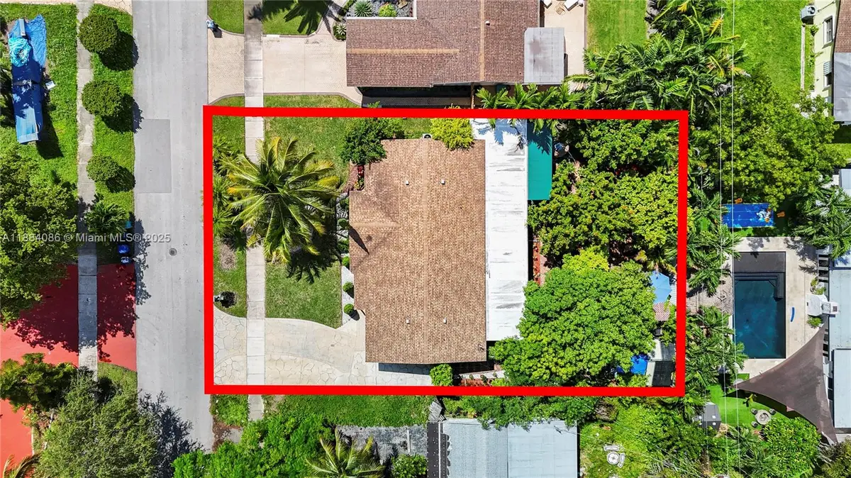 19910 SW 92nd Ave, Cutler Bay, FL 33157 - Image #1