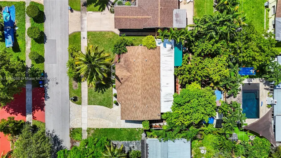 19910 SW 92nd Ave, Cutler Bay, FL 33157 - Image #2