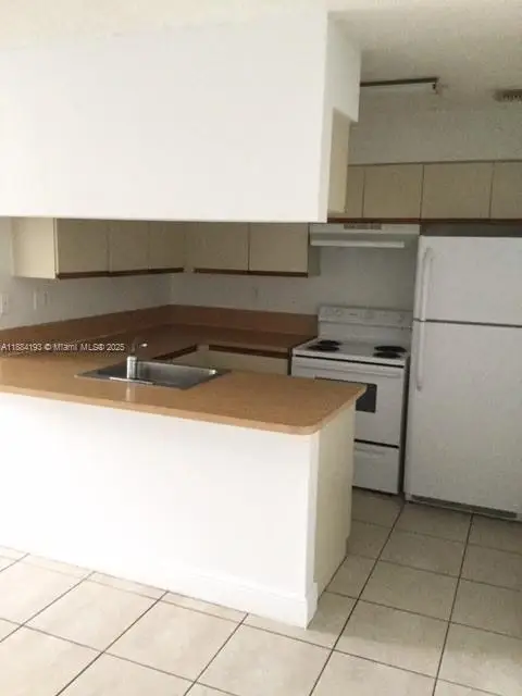 17580 NW 67th Pl #F-1, Hialeah, FL 33015 - Image #2