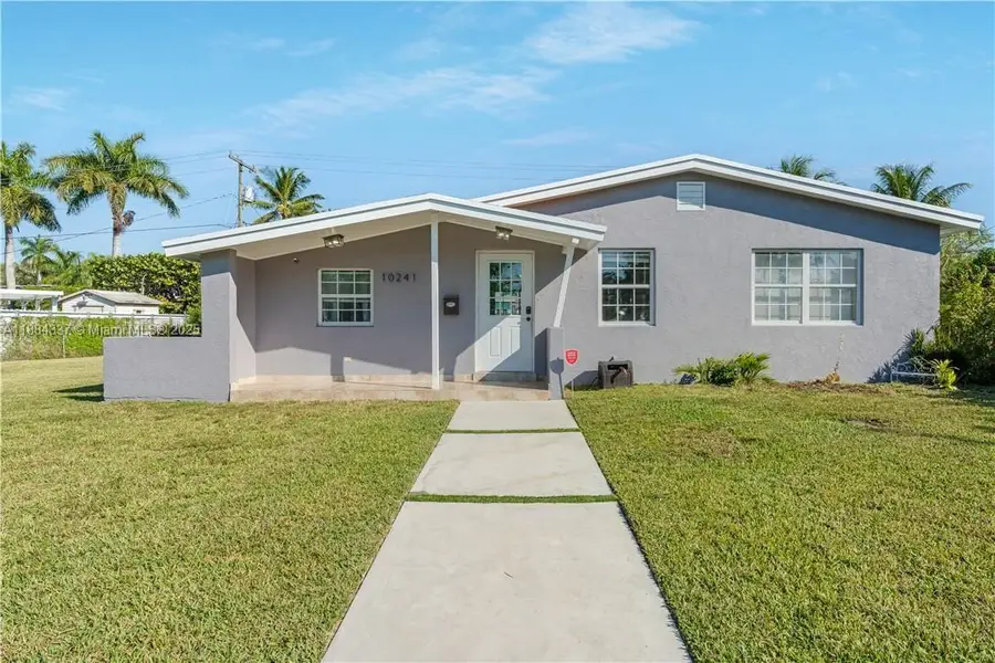 10241 Dominican Dr, Cutler Bay, FL 33189 - Image #2