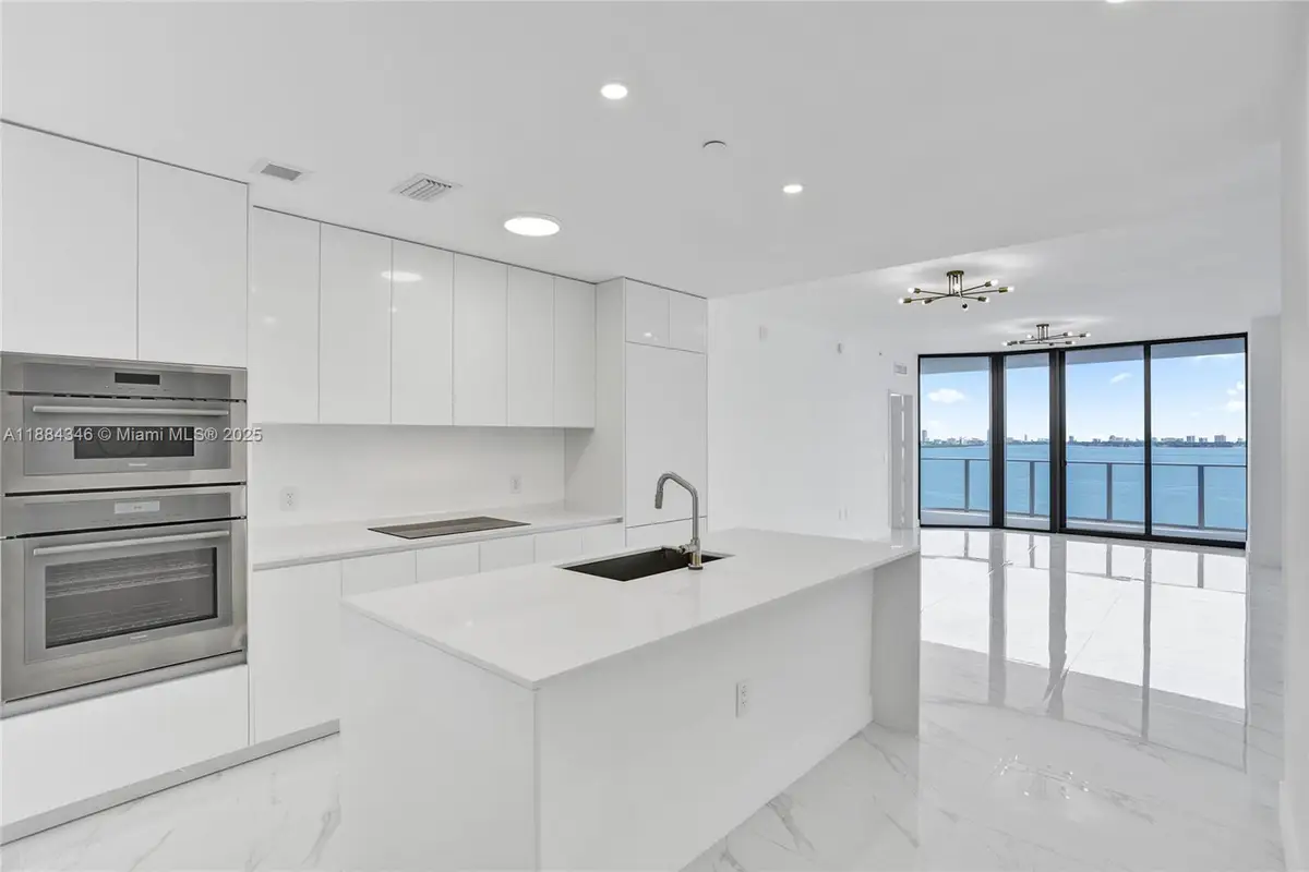 700 NE 24th Street #1103, Miami, FL 33137 - Image #1