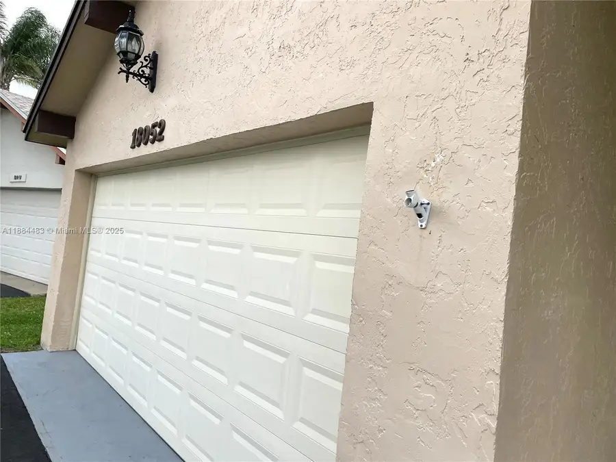 18052 S 105th Ave S, Boca Raton, FL 33498 - Image #2