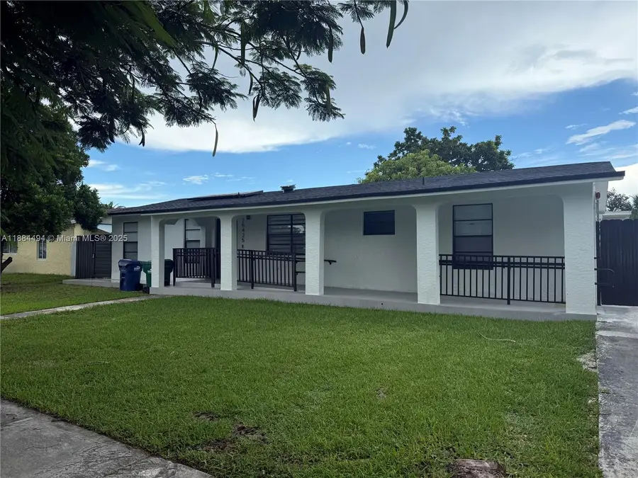 25425 SW 126th Ct, Homestead, FL 33032 - Image #2