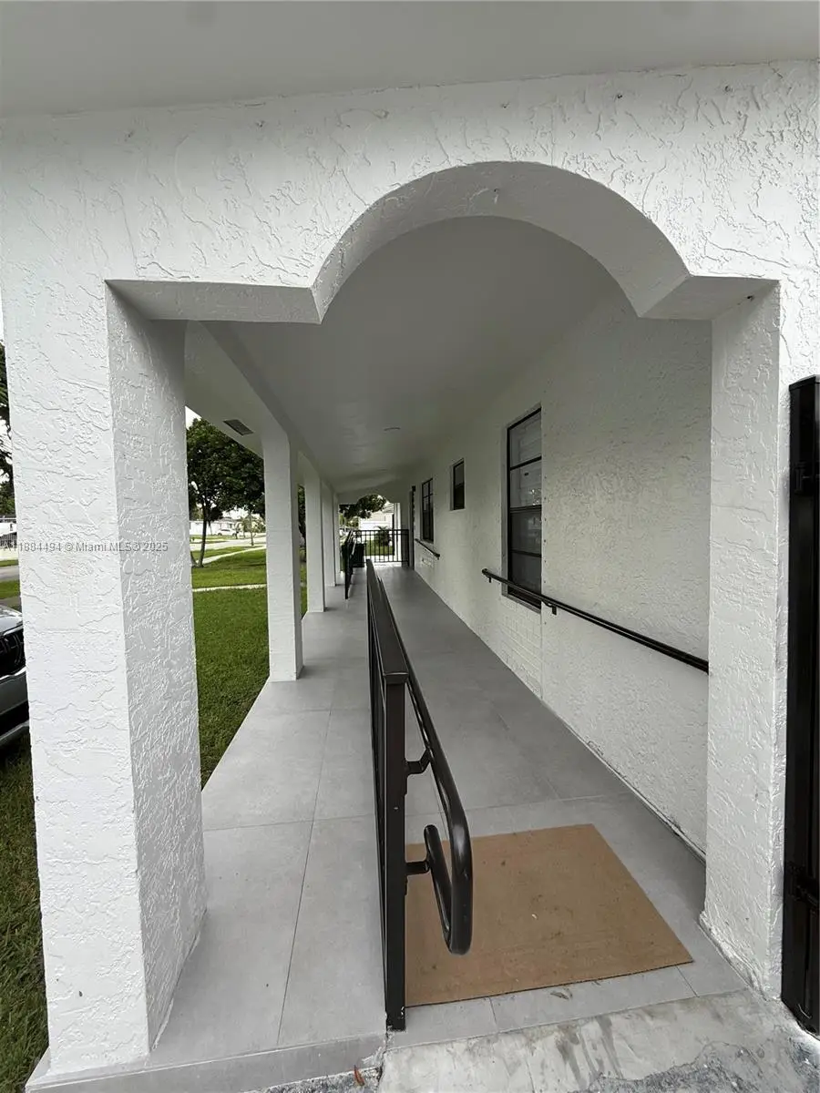 25425 SW 126th Ct, Homestead, FL 33032 - Image #3