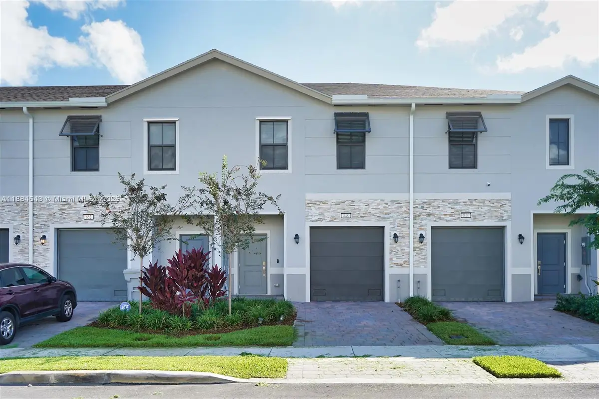 848 NW 3rd Way, Pompano Beach, FL 33060 - Image #1