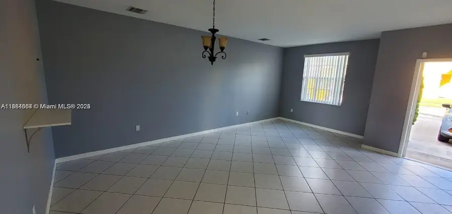 60 SE 6th Rd, Homestead, FL 33030 - Image #2