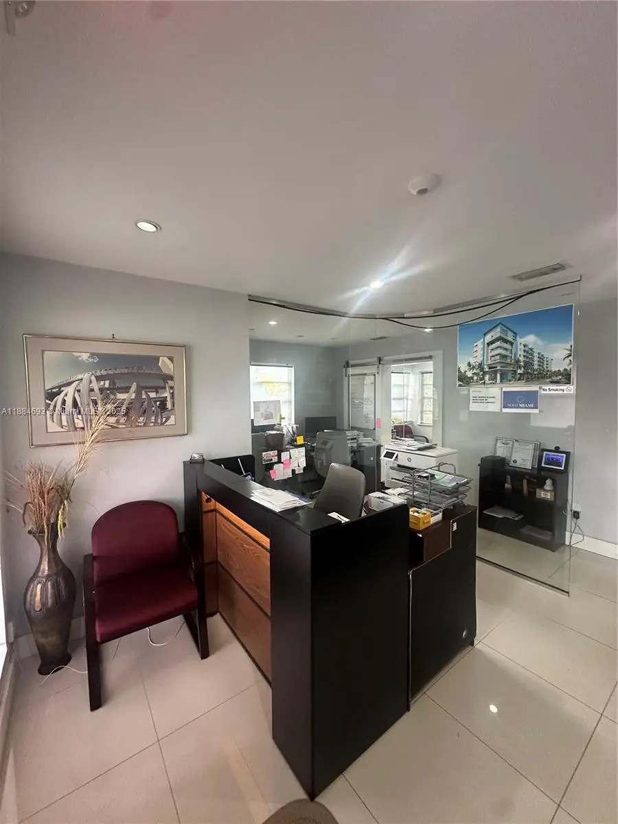 7111 Taft Street, Hollywood, FL 33024 - Image #3