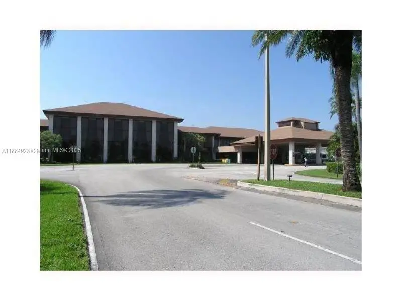 151 SW 134th Way #212N, Pembroke Pines, FL 33027 - Image #2