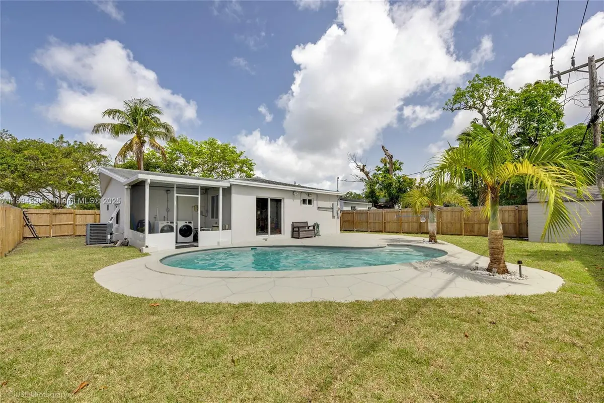 12245 NW 2nd Ave, North Miami, FL 33168 - Image #1