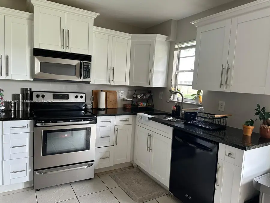 849 SW Bayshore Blvd, Port Saint Lucie, FL 34983 - Image #2